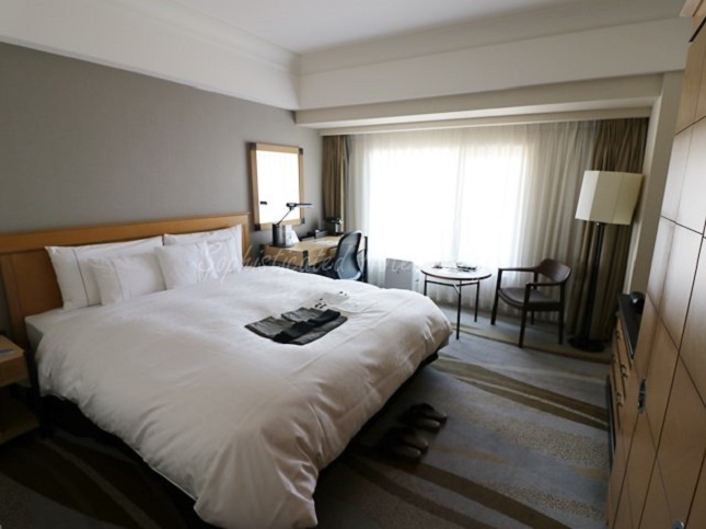 神戸ベイシェラトンホテル＆タワーズのお部屋の様子と備品
