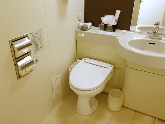 博多東急REIホテルのバスルーム