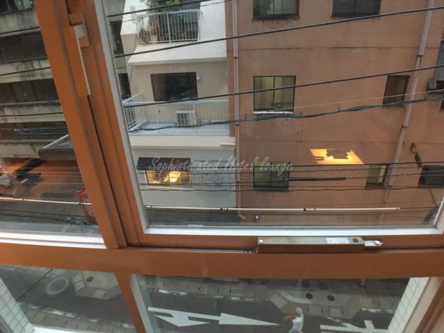 ホテルユニゾ福岡天神のお部屋の窓からの眺望
