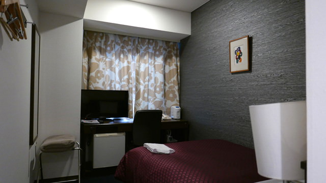 パークサイドホテル広島平和公園前・禁煙シングルの客室内の様子は？