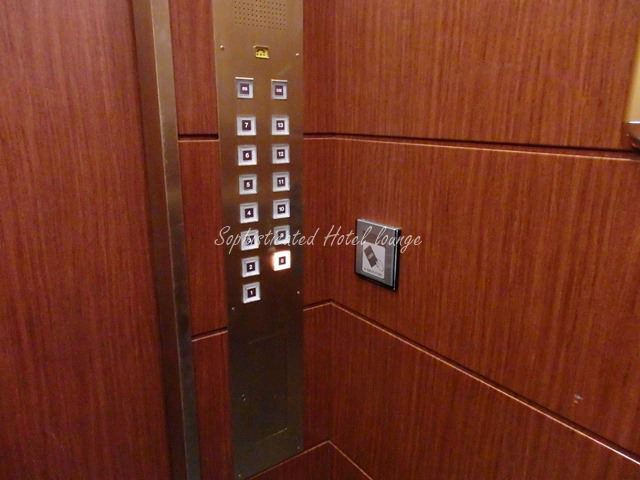 札幌東武ホテルのフロントロビ―のエレベーター