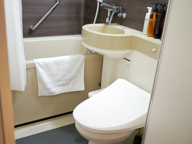 アークホテル岡山の浴室とトイレ