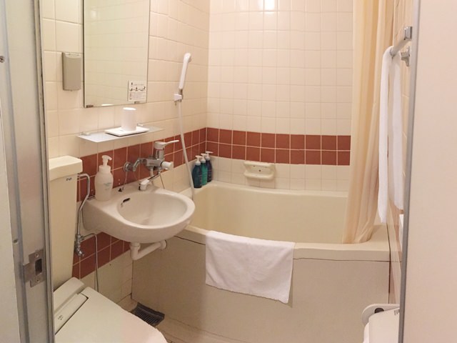 ホテルエメラルドアイル石垣島のお風呂・トイレ