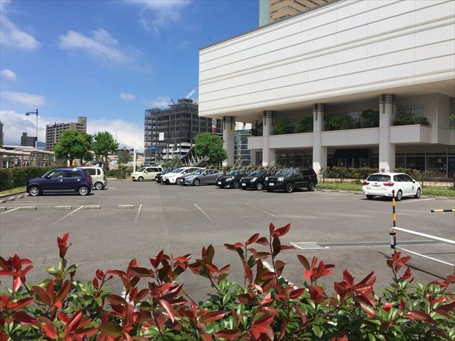 JRホテルクレメント高松の駐車場