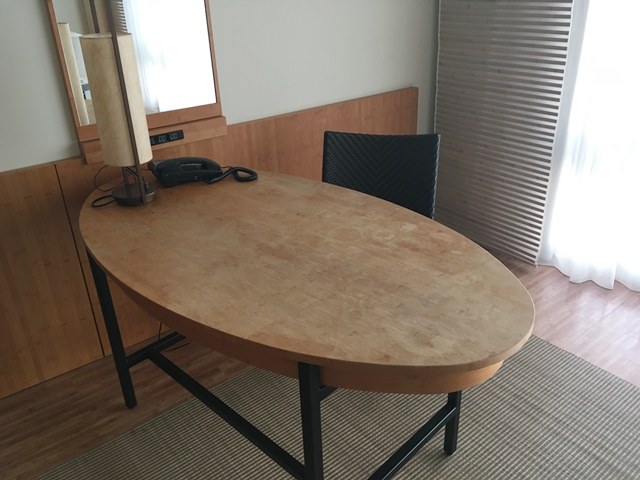 ANAインターコンチネンタル石垣リゾートの客室のテーブル