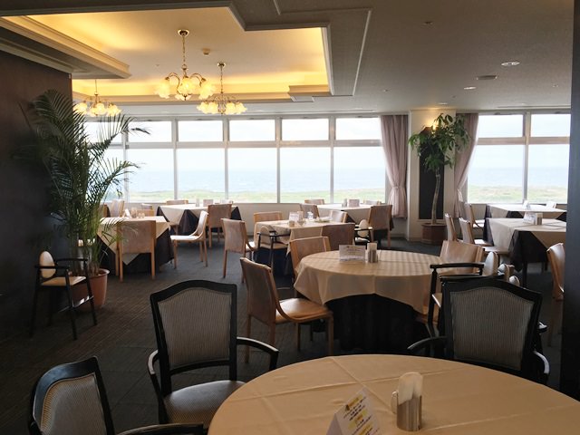 ロイヤルホテル沖縄残波岬の朝食