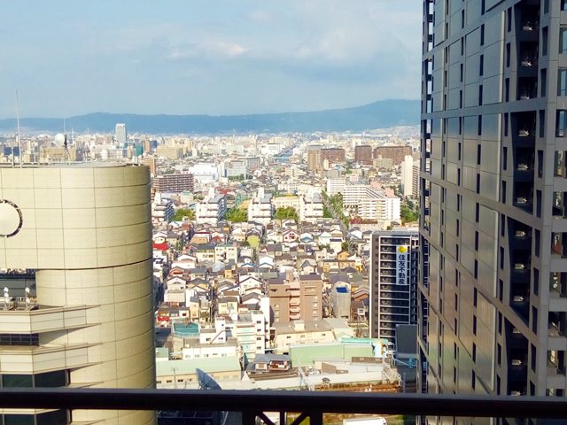 ホテルモントレ ラ・スール大阪の窓から見える景色