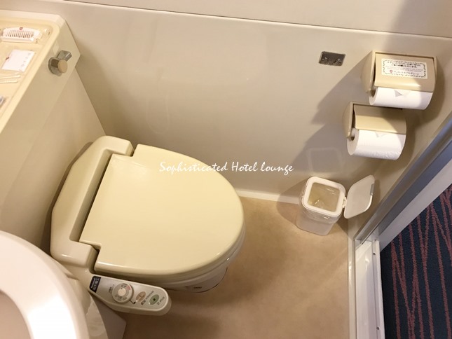 ホテルサンルートニュー札幌のバスルームとトイレ