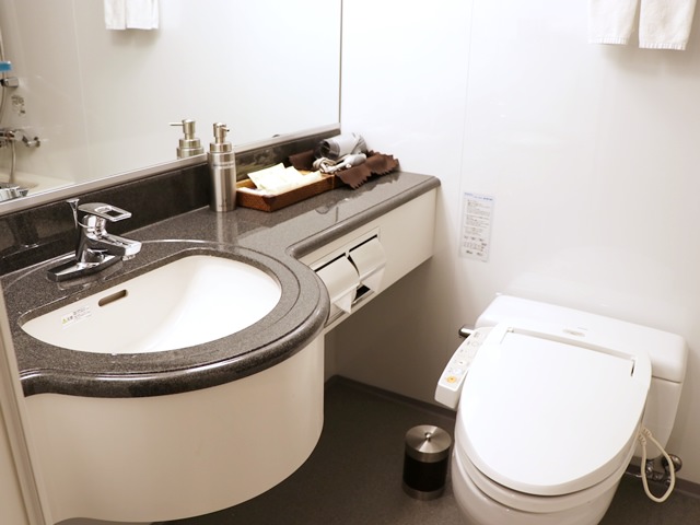 ホテルトラスティ神戸居留地のバスルーム