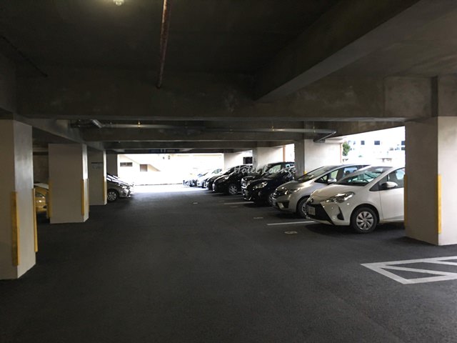 ホテルピースアイランド宮古島市役所通りのアクセスと駐車場