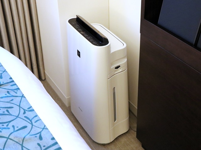 ホテルヴィスキオ大阪 by GRANVIAの客室備品（加湿機能付き空気清浄機）