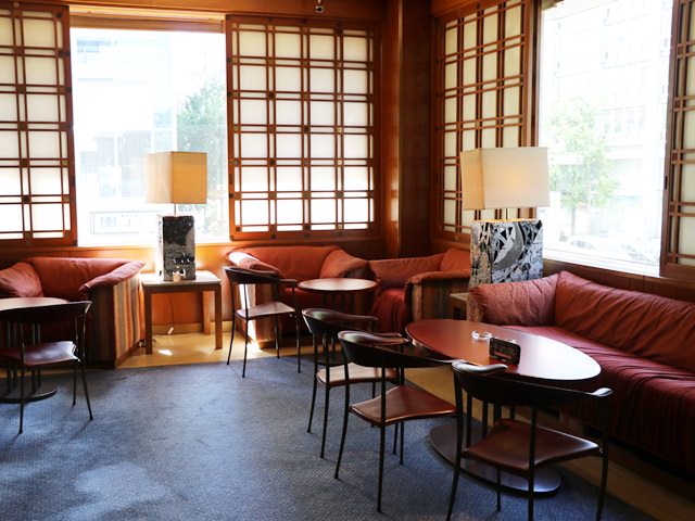 ラウンジ関白（名古屋国際ホテル）の座席の種類