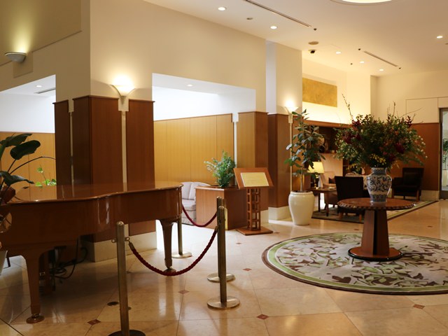 THE LOUNGE（ザ サイプレス メルキュールホテル名古屋）へのアクセスは？