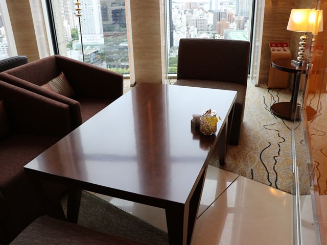 3-60 （スリーシクスティ）（インターコンチネンタルホテル大阪）の座席の種類