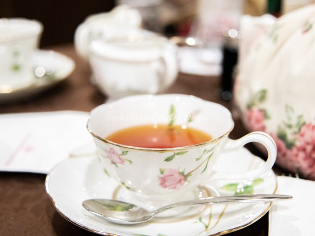 ラウンジ 「ブリアン」（大阪新阪急ホテル）の紅茶