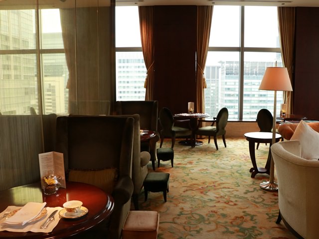 ザ・ロビーラウンジ（シャングリ・ラ ホテル 東京）のお席の予約は？